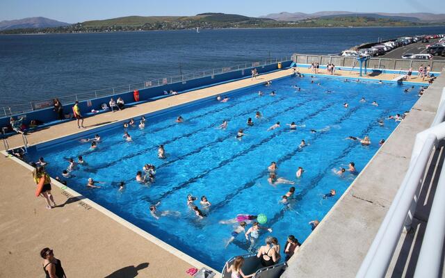 good-weather-for-swimming-a-brief-guide-for-safe-swimming